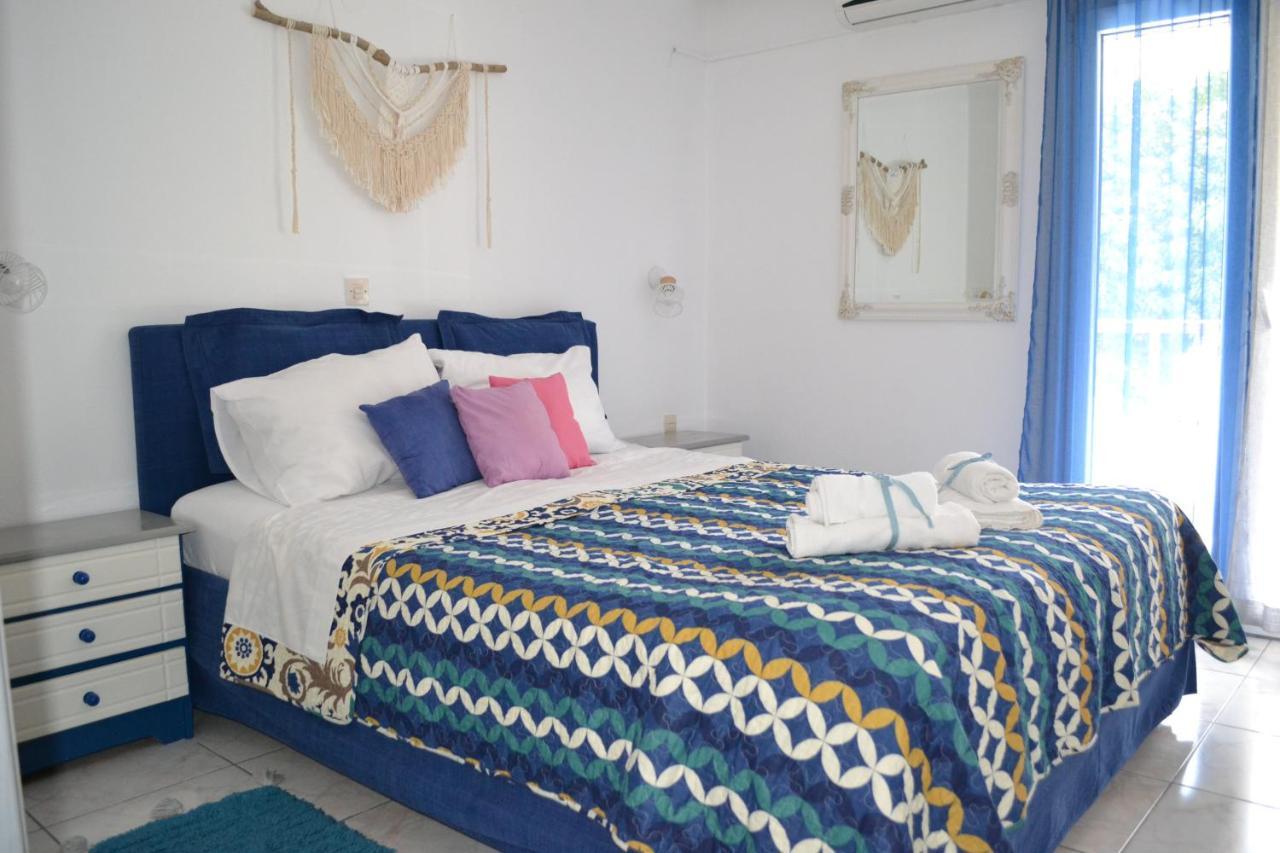 Evaliana Seaside Apartment PalaiónTsiflíkion Extérieur photo