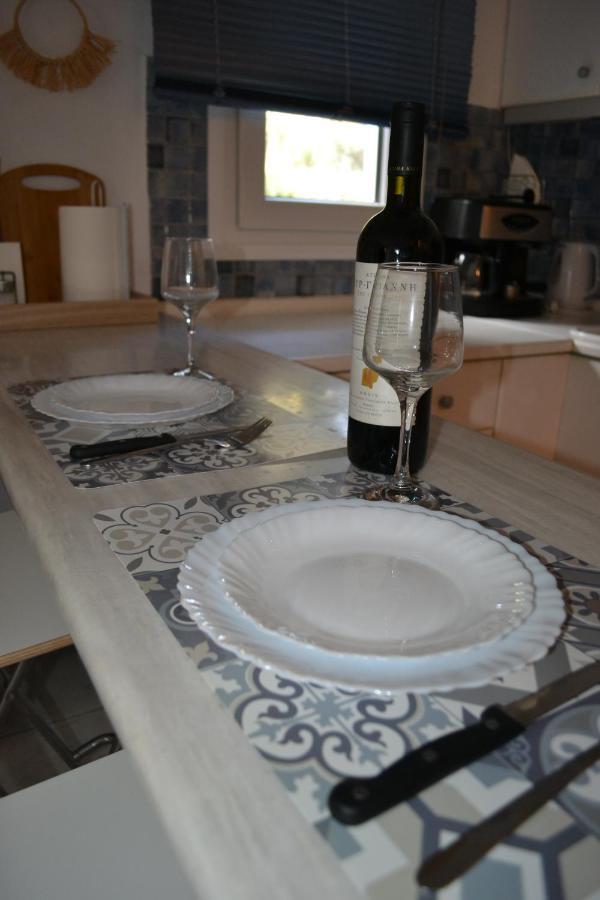Evaliana Seaside Apartment PalaiónTsiflíkion Extérieur photo